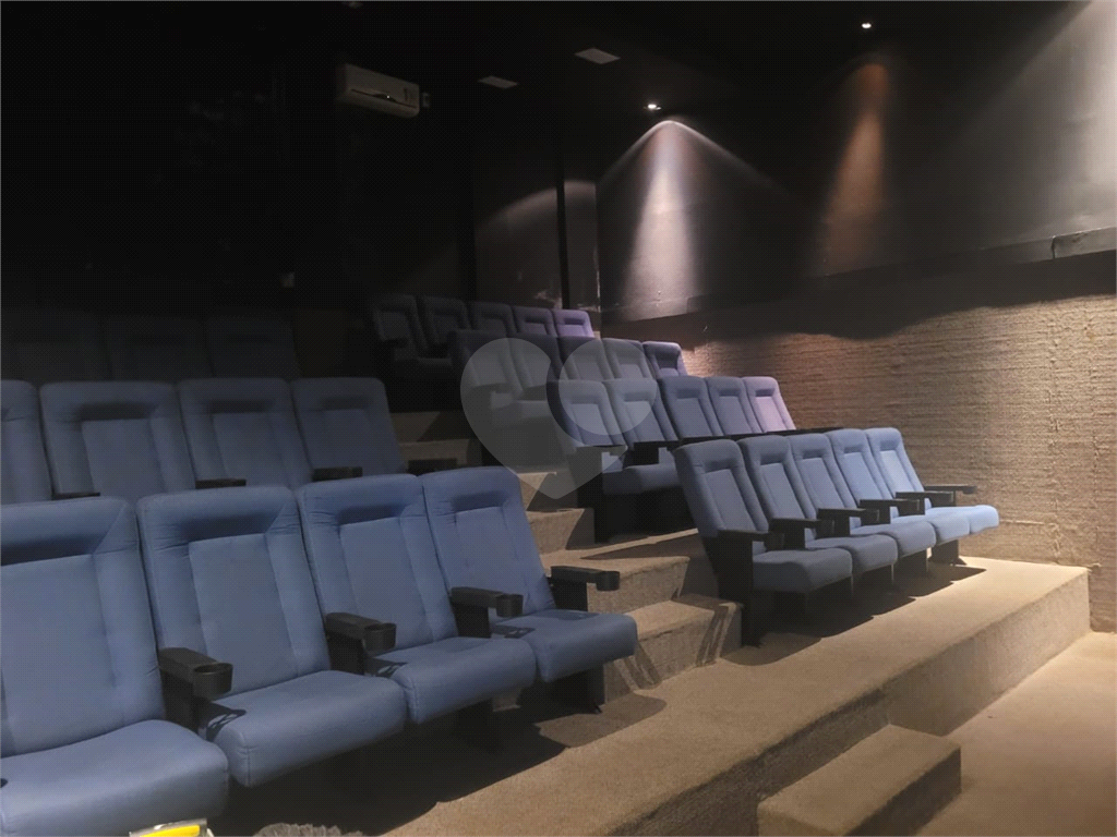 Cobertura triplex para venda em Santana