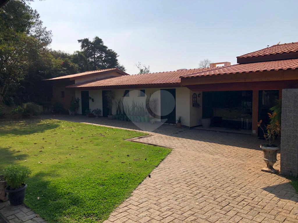 Casa de Condomínio à venda com 4 quartos, 430m² - Foto 1