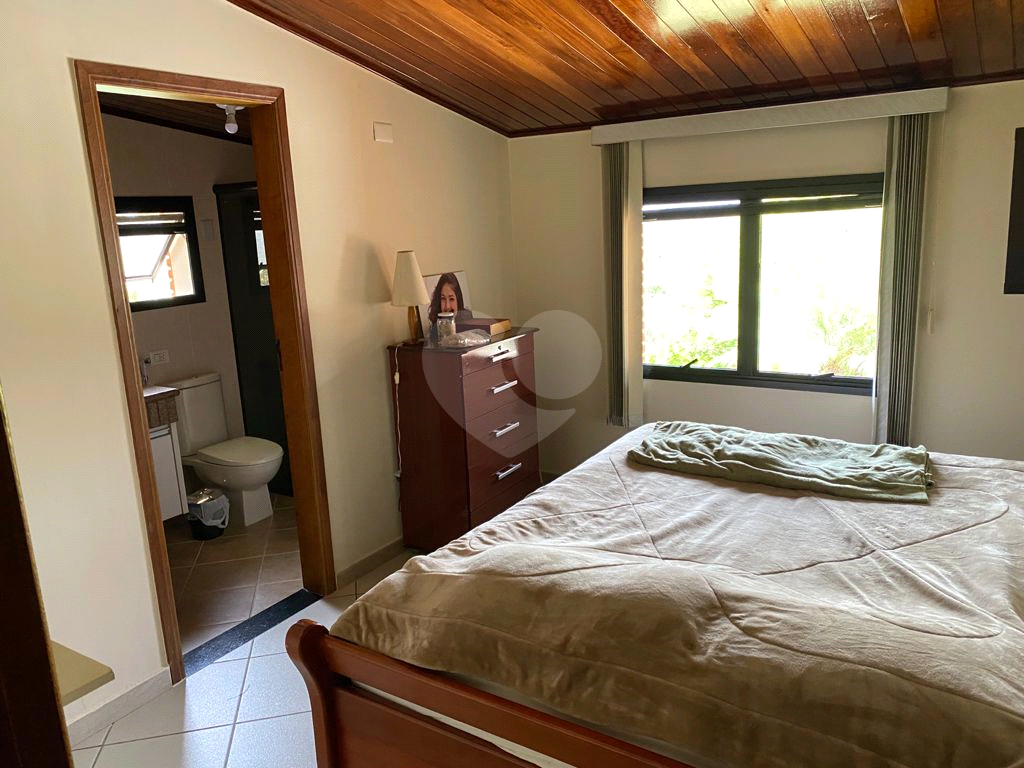 Casa de Condomínio à venda com 4 quartos, 430m² - Foto 13