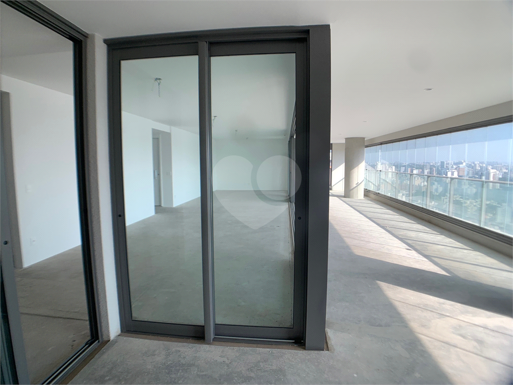 Apartamento a venda na Vila Madalena
