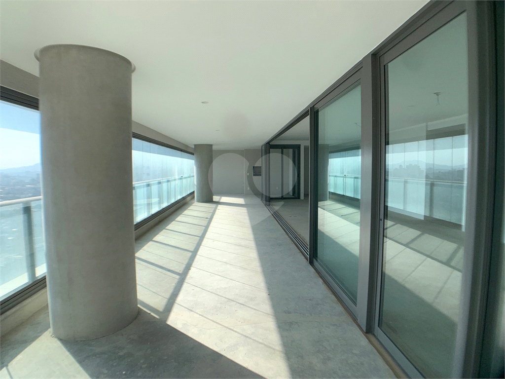 Apartamento a venda na Vila Madalena