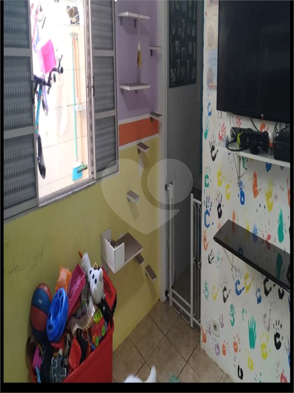 Excelente Casa no Moinho Velho com 400 m2
