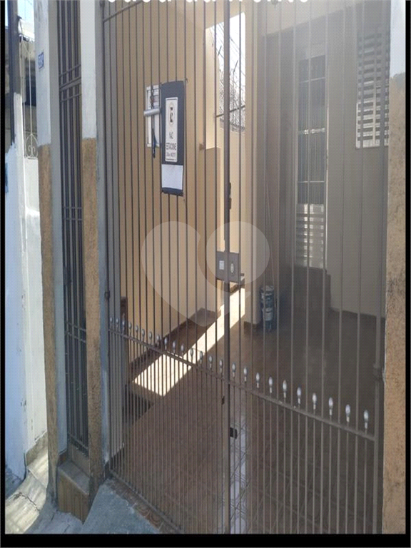 Excelente Casa no Moinho Velho com 400 m2