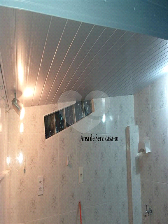 Excelente Casa no Moinho Velho com 400 m2