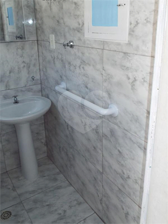 Excelente Casa no Moinho Velho com 400 m2