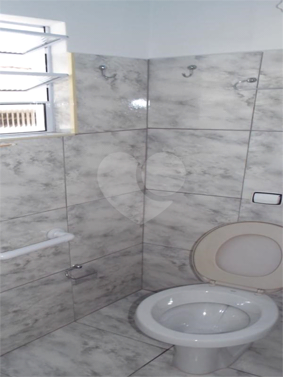 Excelente Casa no Moinho Velho com 400 m2