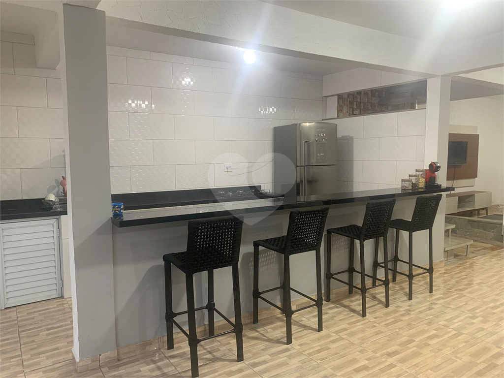 Casa a venda em condominio fechado em Jandira