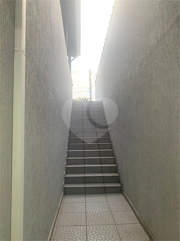 Casa a venda em condominio fechado em Jandira