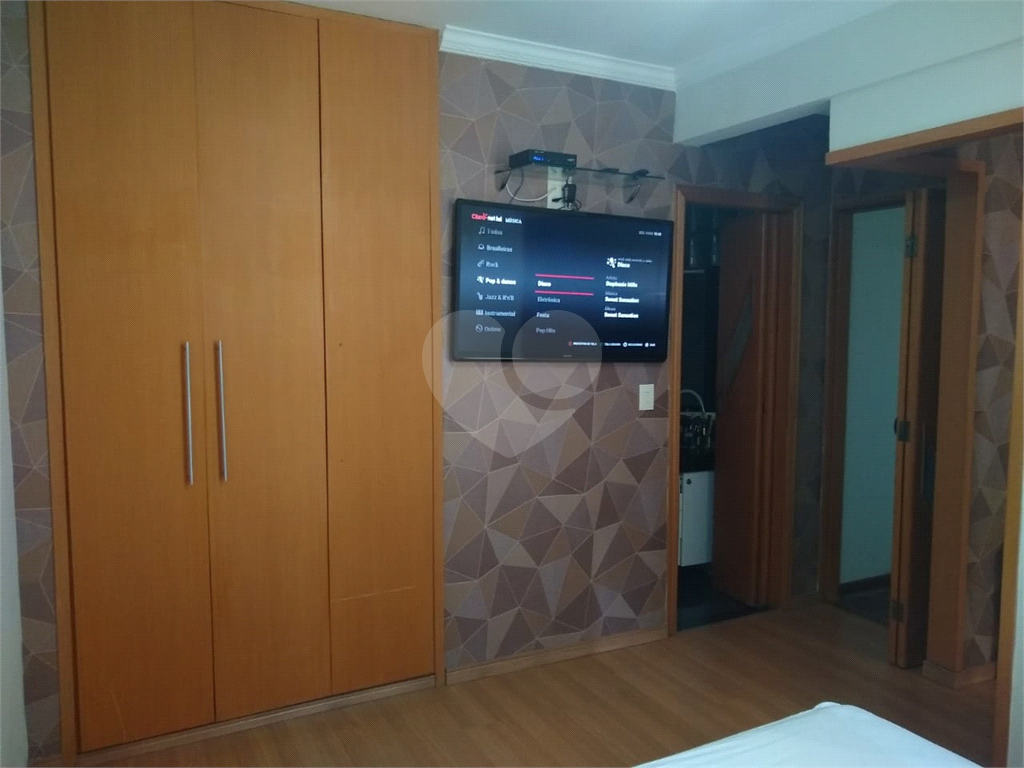 Apartamento à venda com 3 quartos, 86m² - Foto 9