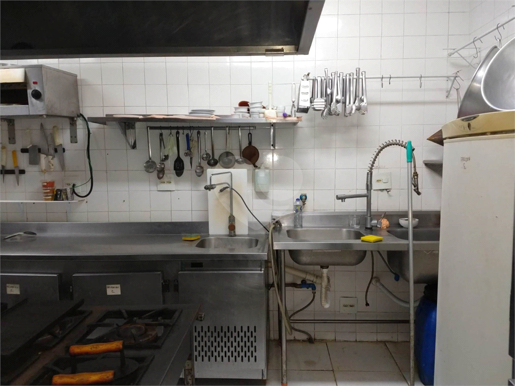 HAMBURGUERIA COM RENDA