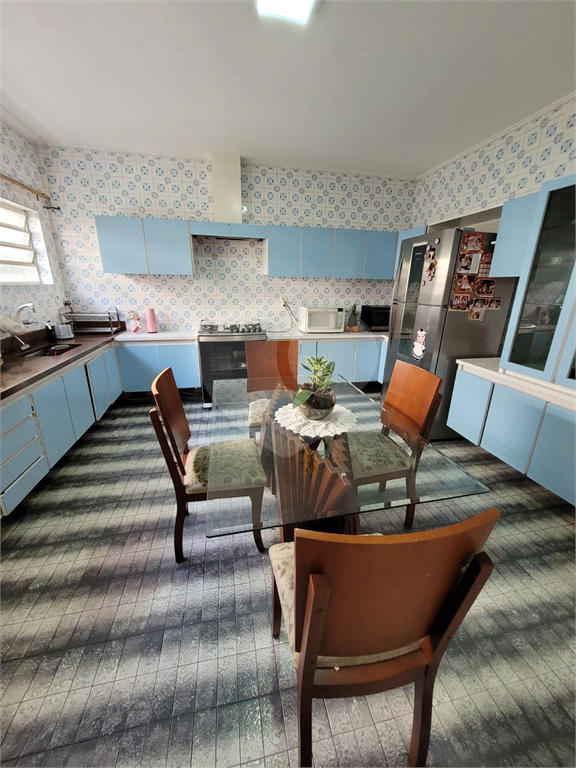 Casa Térrea ENORME