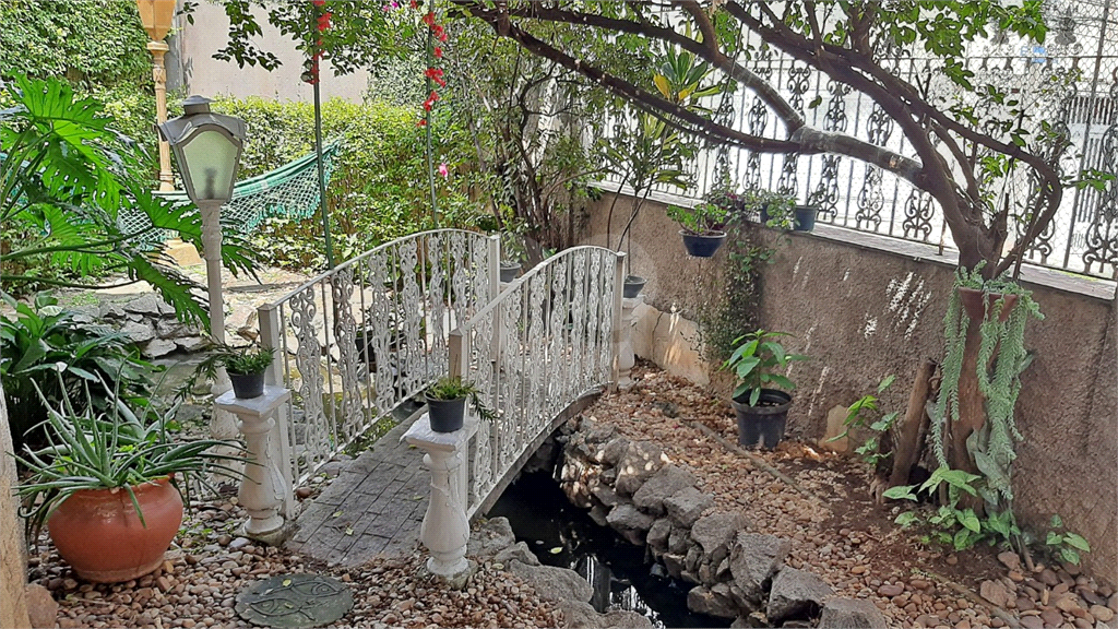 Sobrado muito bom .