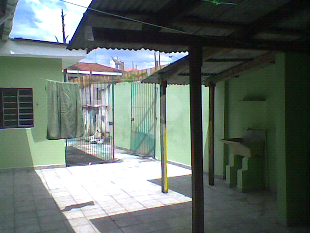 DUAS CASAS NO MESMO TERRENO EM EXCELENTE LOCALIZAÇÃO, TERRENO MEDE 284 M² COM 9,45 DE FRENTE.