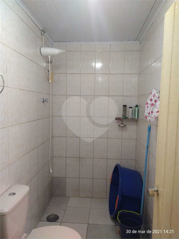DUAS CASAS NO MESMO TERRENO EM EXCELENTE LOCALIZAÇÃO, TERRENO MEDE 284 M² COM 9,45 DE FRENTE.