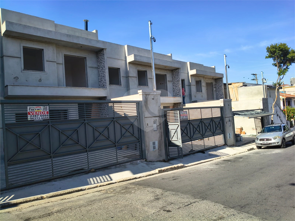 SOBRADOS À VENDA - LINDOS - DE MUITO BOM GOSTO