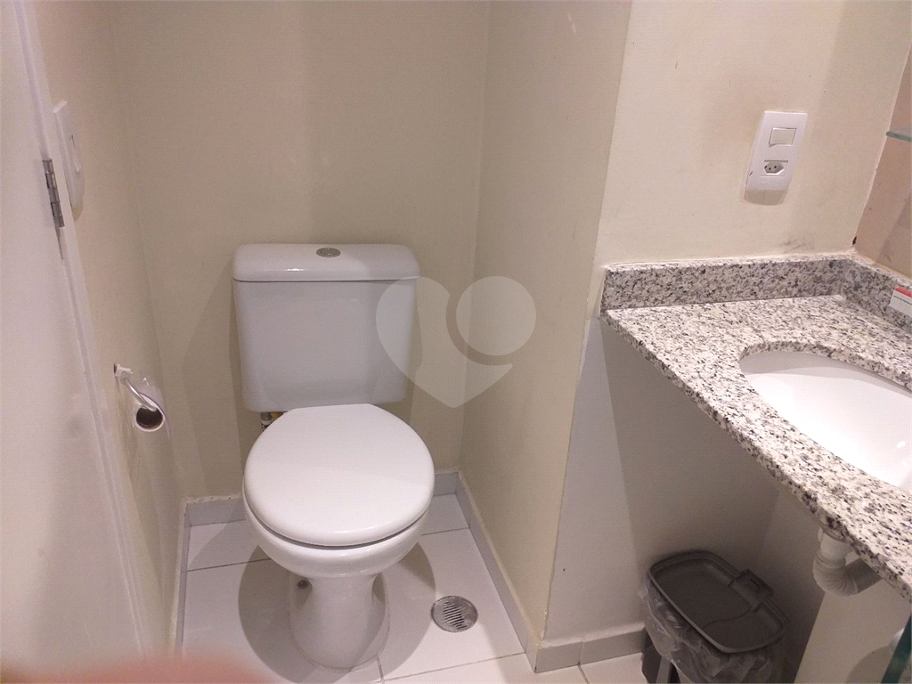 APARTAMENTO em MORUMBI