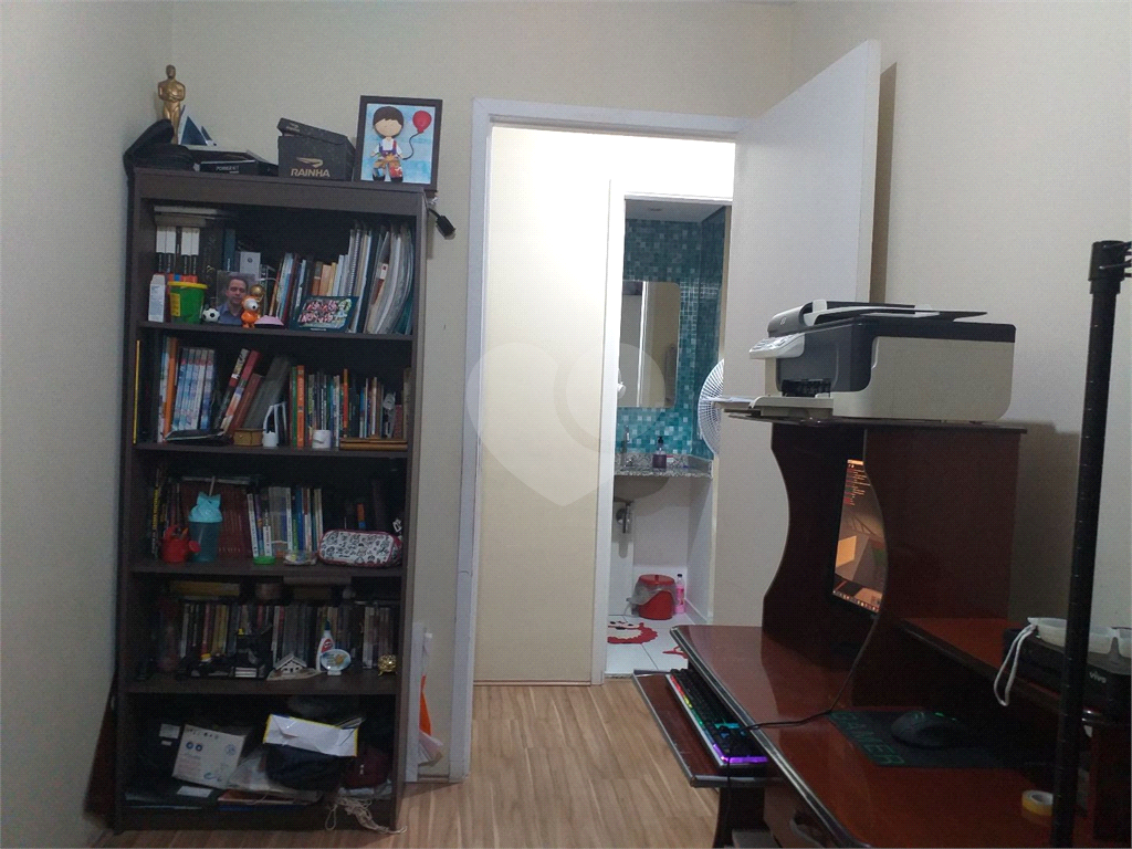 APARTAMENTO em MORUMBI
