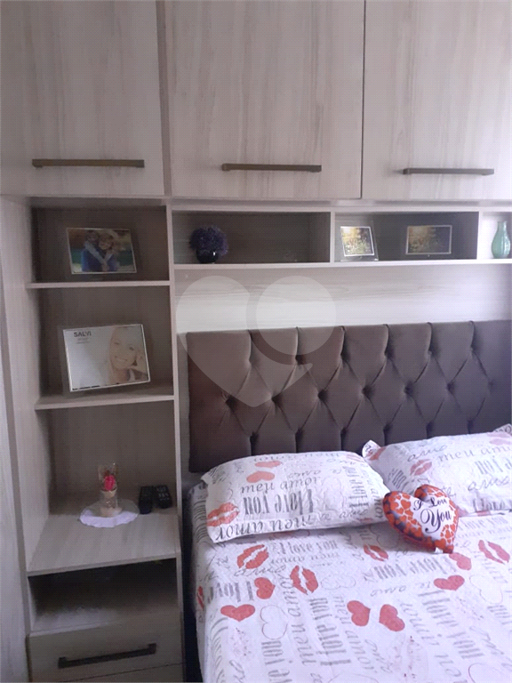 Apartamento à venda com 2 quartos, 48m² - Foto 17