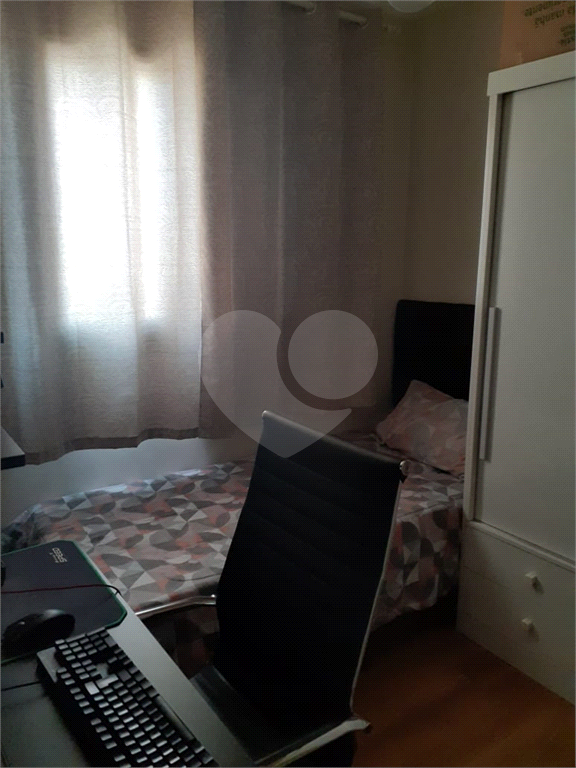 Apartamento à venda com 2 quartos, 48m² - Foto 18