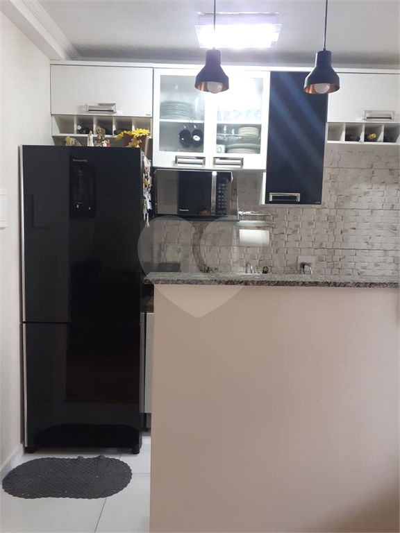 Apartamento à venda com 2 quartos, 48m² - Foto 9