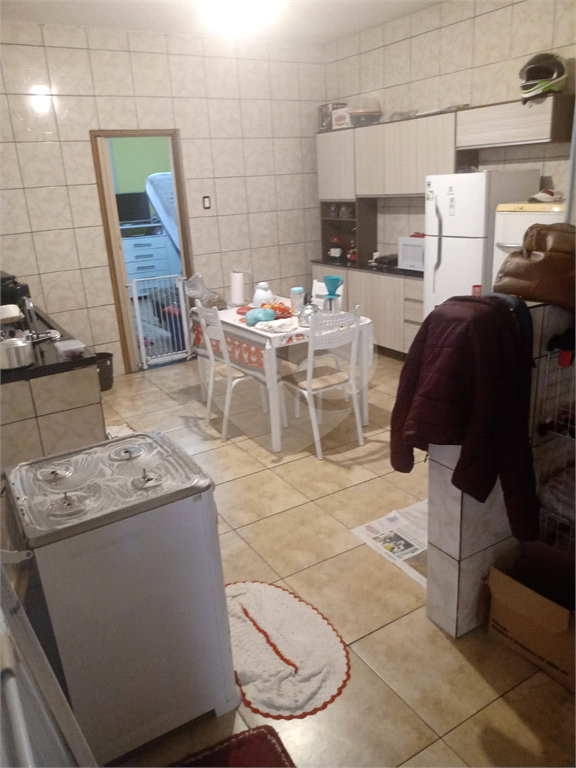 Sobradao no Lauzane ideal para investidor em rendimento mensal em Locação.