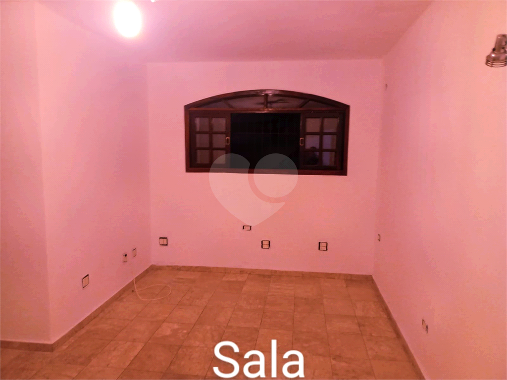 Sobradao no Lauzane ideal para investidor em rendimento mensal em Locação.