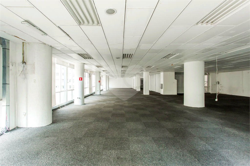 LAJES CORPORATIVAS em CENTRO