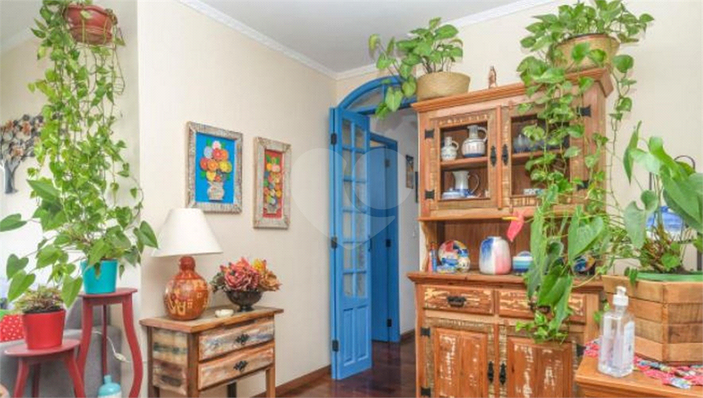 APARTAMENTO em SANTANA