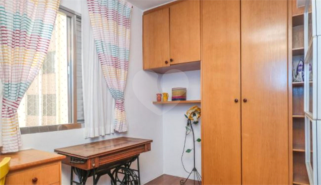 APARTAMENTO em SANTANA