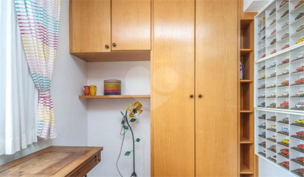 APARTAMENTO em SANTANA