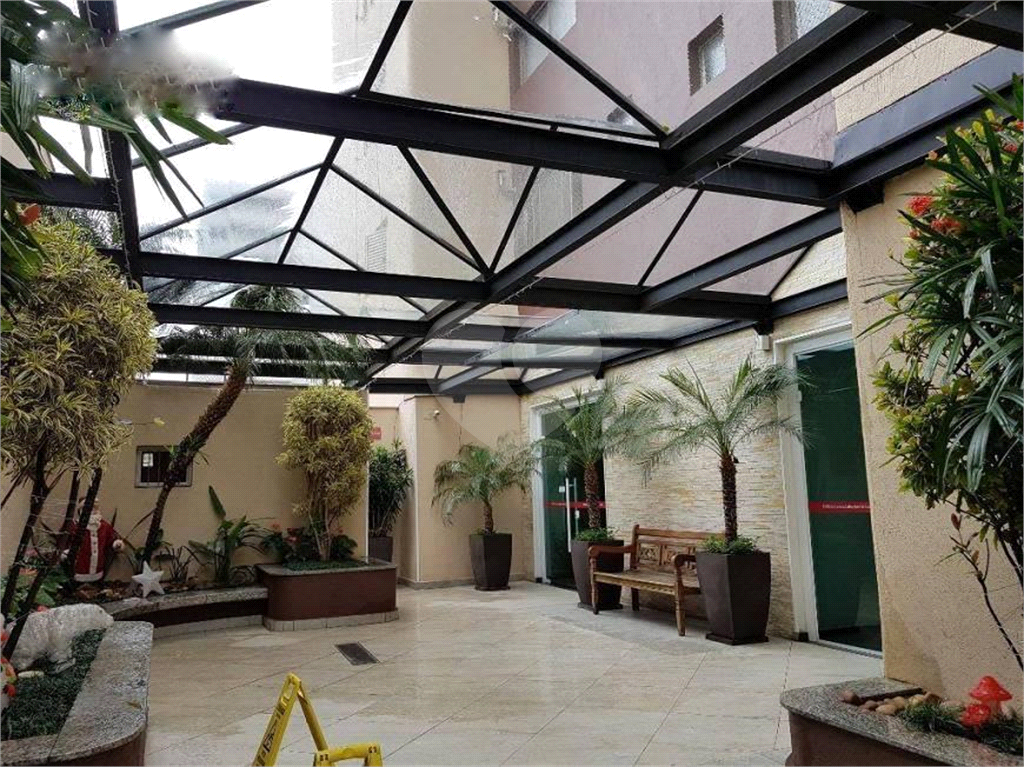 APARTAMENTO em PENHA