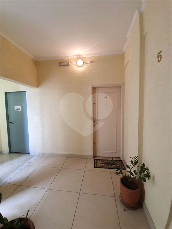 APARTAMENTO em BARRA FUNDA