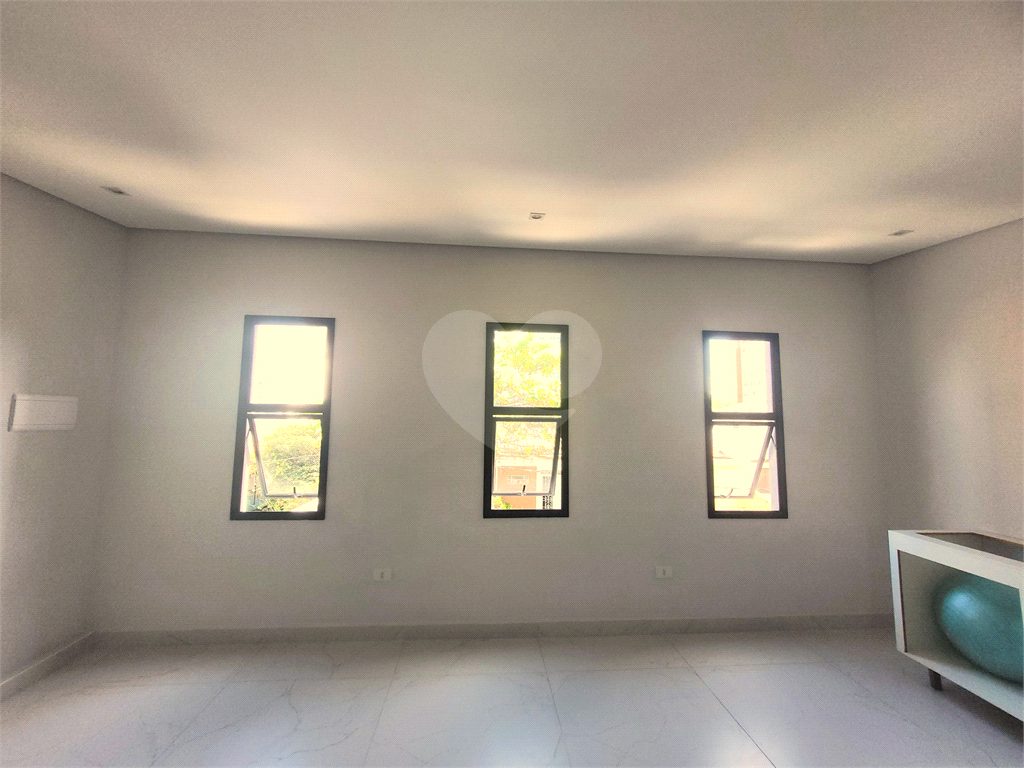 Sobrado a venda na Vila Clementino com 180m² de área útil - 3 quartos sendo 1 suite