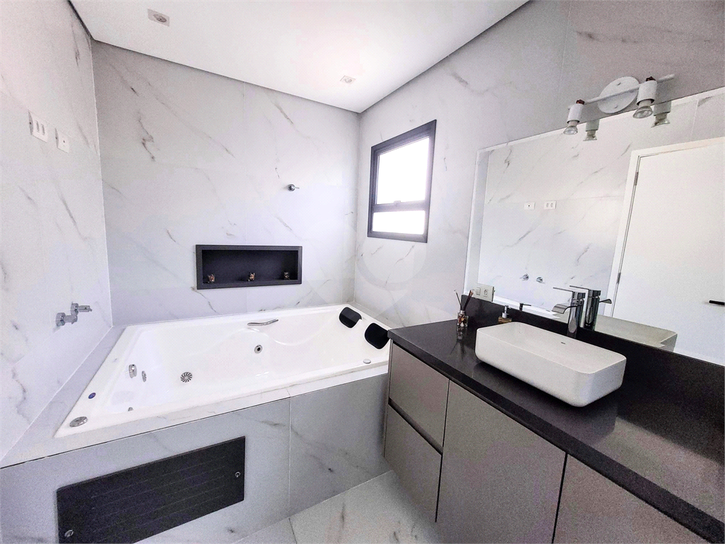 Sobrado a venda na Vila Clementino com 180m² de área útil - 3 quartos sendo 1 suite