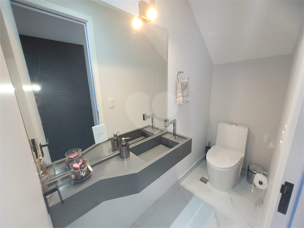 Sobrado a venda na Vila Clementino com 180m² de área útil - 3 quartos sendo 1 suite