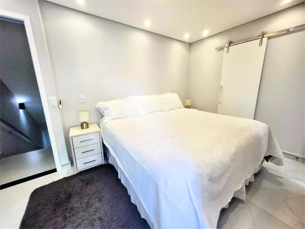 Sobrado a venda na Vila Clementino com 180m² de área útil - 3 quartos sendo 1 suite