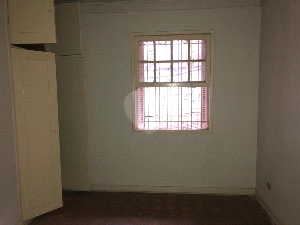 Casa à venda com 3 quartos, 225m² - Foto 13