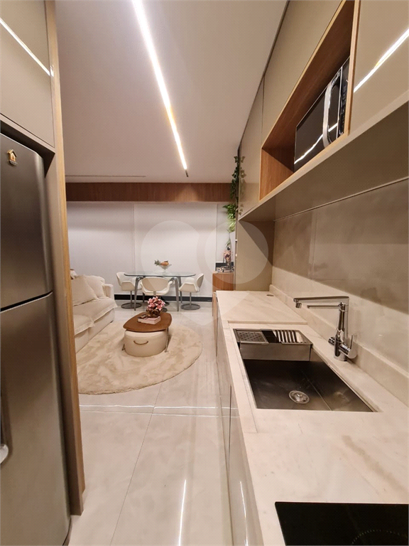 APARTAMENTO em SANTANA