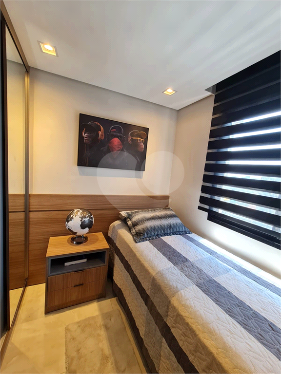 APARTAMENTO em SANTANA