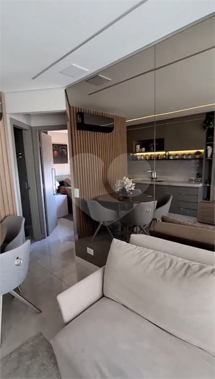APARTAMENTO em SANTANA