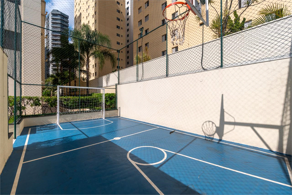 APARTAMENTO COM 3 SUÍTES E 3 VAGAS