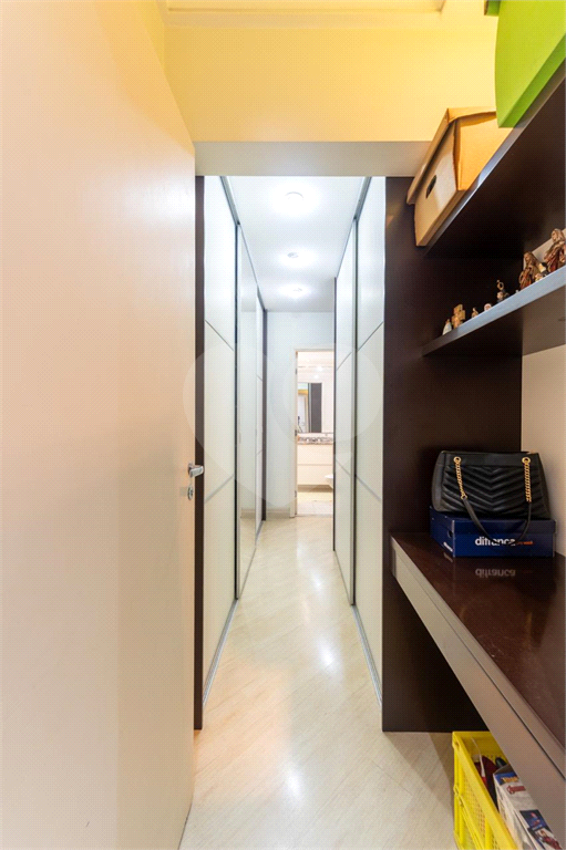 APARTAMENTO COM 3 SUÍTES E 3 VAGAS