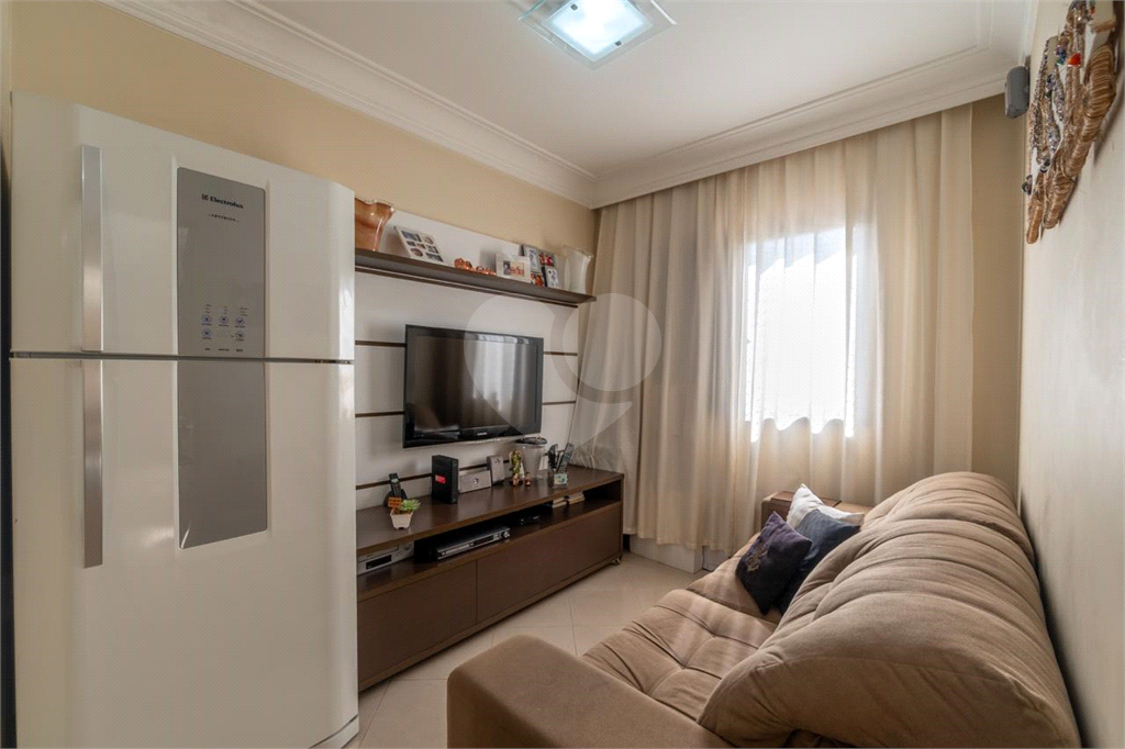 APARTAMENTO COM 3 SUÍTES E 3 VAGAS