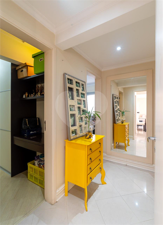 APARTAMENTO COM 3 SUÍTES E 3 VAGAS