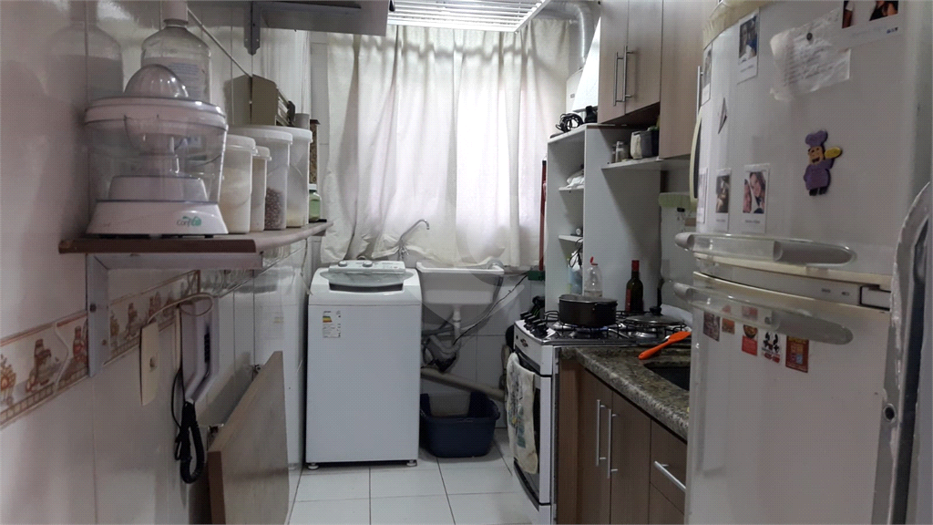 APARTAMENTO em VILA PRUDENTE