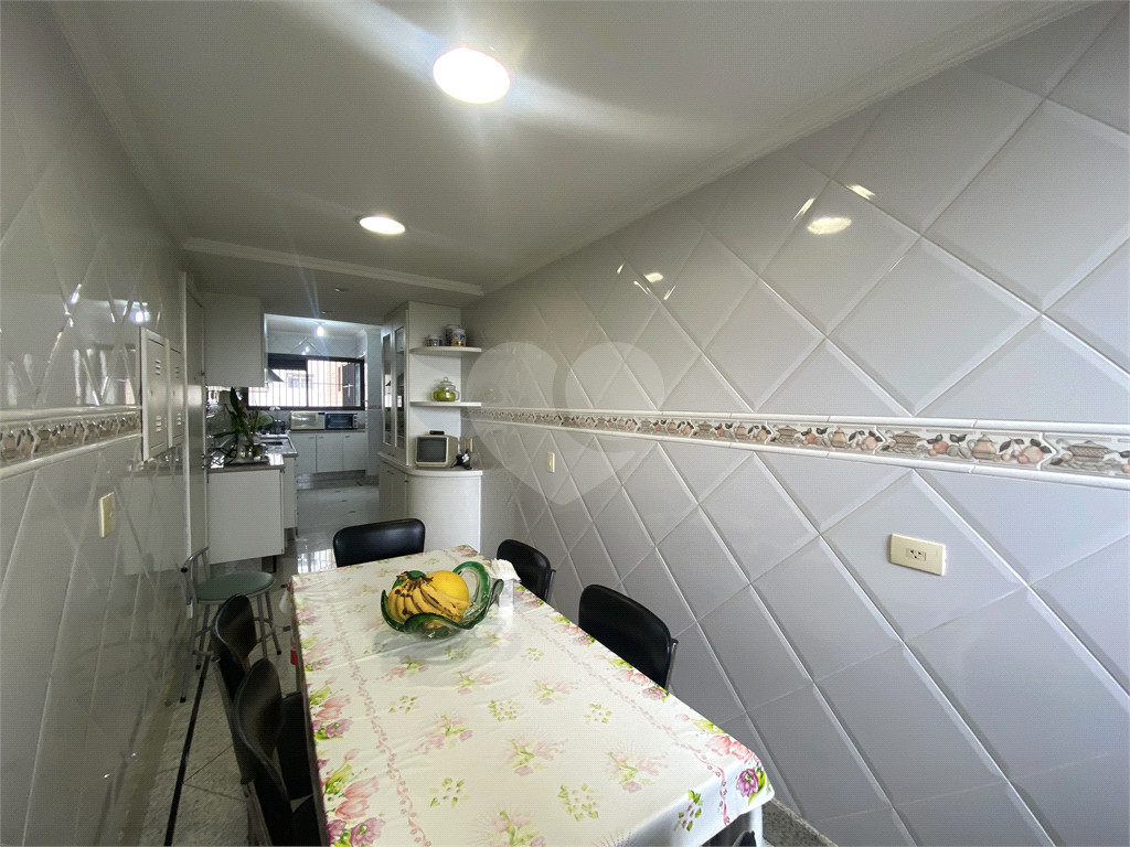 Apartamento no coração da Avenida Braz Leme com 214 metros, - 4 suítes, 4 vagas de garagem 