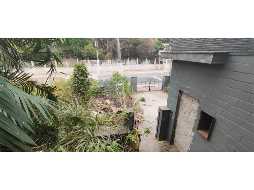 Sobrado com 287 m2 com 3 quartos e 2 vagas no Tremembé - São Paulo/SP