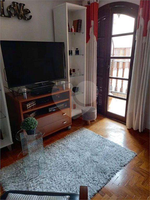 Sobrado à venda com 3 quartos, 180m² - Foto 2