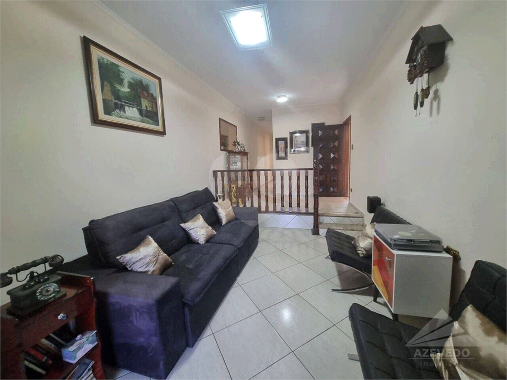VILA ASSIS - MAUÁ -  LINDO SOBRADO IMPECÁVEL COM COZINHA CAIPIRA !