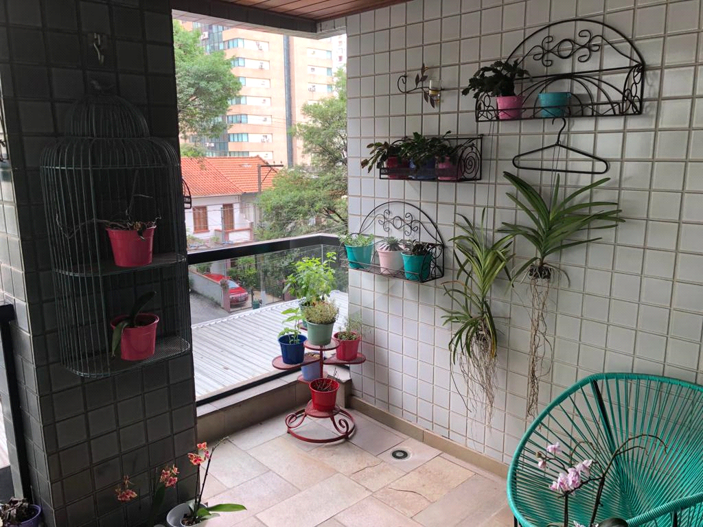 APARTAMENTO em JARDIM AMÉRICA